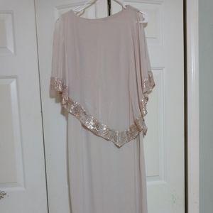 Ladies dress/champagne size 4